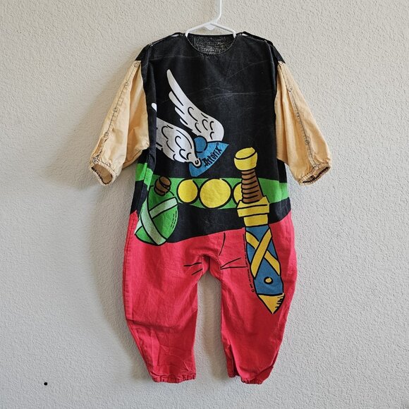 Vintage Asterix 1989 Les Editions Albert Rene Cartoon Graphic Print Costume 5T - Picture 2 of 9